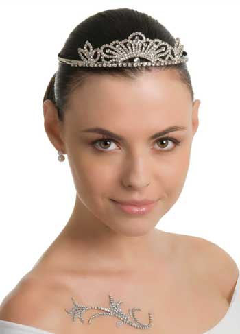 Brautfrisur mit Diadem